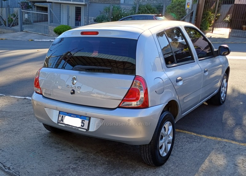 CLIO 1.0 EXPRESSION 16V FLEX 4P MANUAL - 2015 - FARROUPILHA