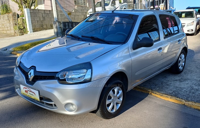 CLIO 1.0 EXPRESSION 16V FLEX 4P MANUAL - 2015 - FARROUPILHA