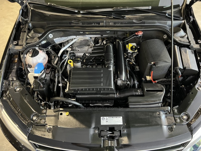 JETTA 1.4 16V TSI COMFORTLINE GASOLINA 4P TIPTRONIC - 2017 - CAXIAS DO SUL
