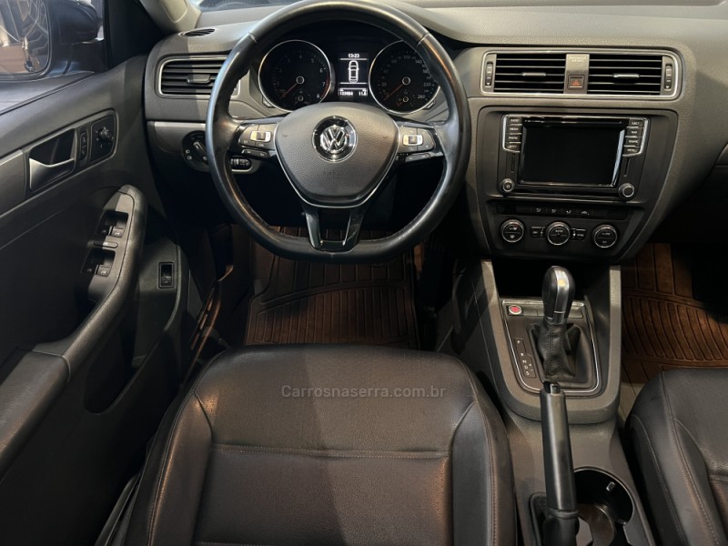 JETTA 1.4 16V TSI COMFORTLINE GASOLINA 4P TIPTRONIC - 2017 - CAXIAS DO SUL