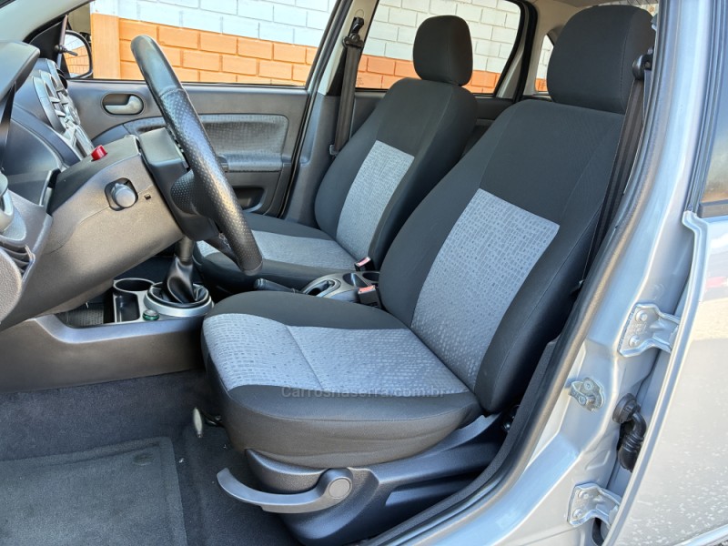 FIESTA 1.6 ROCAM SEDAN 8V FLEX 4P MANUAL - 2014 - VENâNCIO AIRES