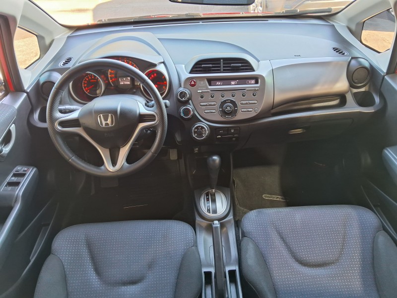 FIT 1.4 LXL 8V GASOLINA 4P AUTOMÁTICO - 2011 - SãO SEBASTIãO DO CAí