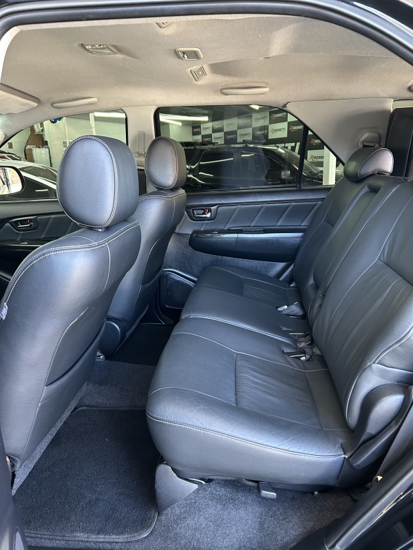 HILUX SW4 3.0 SRV 4X4 16V TURBO INTERCOOLER DIESEL 4P AUTOMÁTICO - 2015 - CAXIAS DO SUL