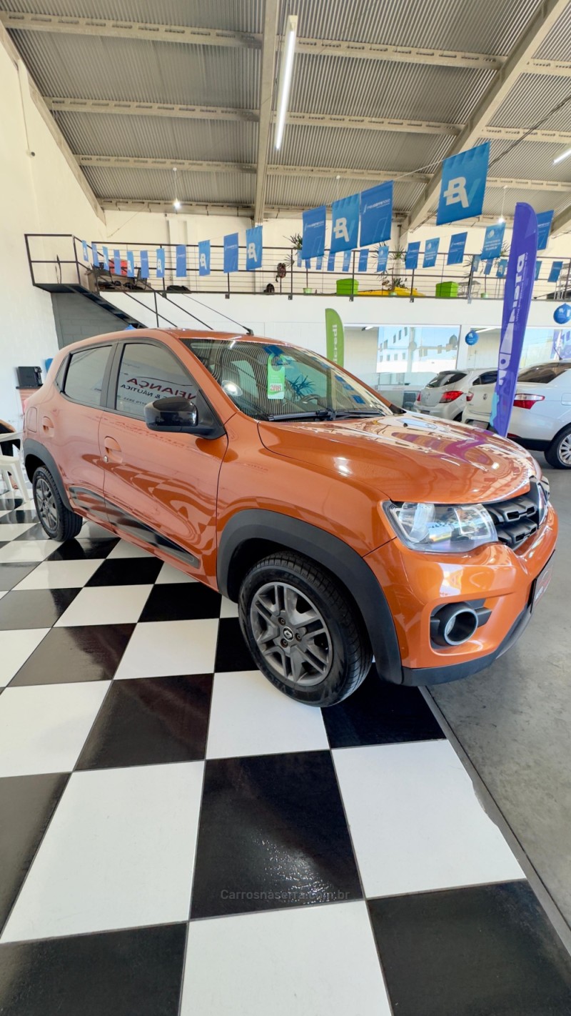 KWID 1.0 12V SCE FLEX INTENSE MANUAL - 2018 - MONTENEGRO