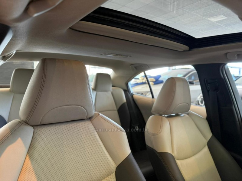 COROLLA 1.8 ALTIS PREMIUM 16V HÍBRIDO 4P AUTOMÁTICO - 2021 - SãO LEOPOLDO