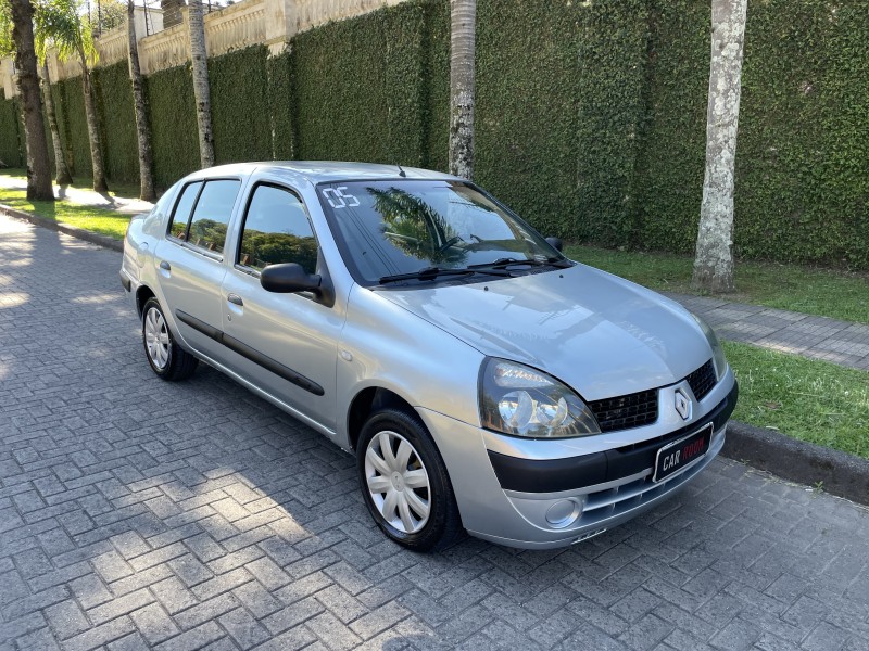 CLIO 1.0 AUTHENTIQUE 16V GASOLINA 4P MANUAL - 2005 - CAXIAS DO SUL