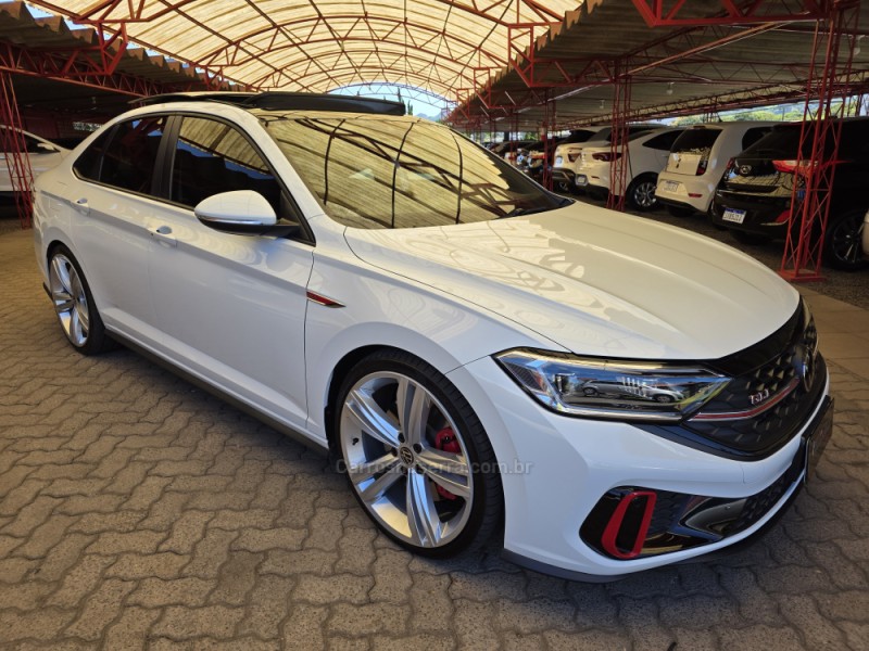 jetta 2.0 16v tsi gli 350 gasolina 4p automatico 2023 sapiranga