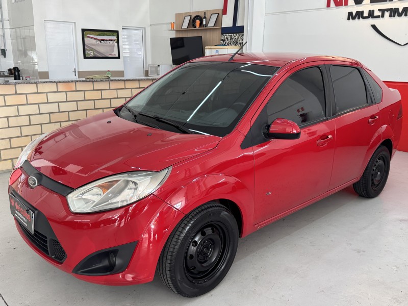 FIESTA 1.6 SE SEDAN 16V FLEX 4P MANUAL - 2014 - CAXIAS DO SUL