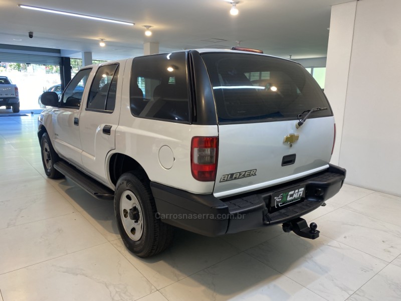 BLAZER 2.4 MPFI ADVANTAGE 4X2 8V GASOLINA 4P MANUAL - 2011 - BENTO GONçALVES