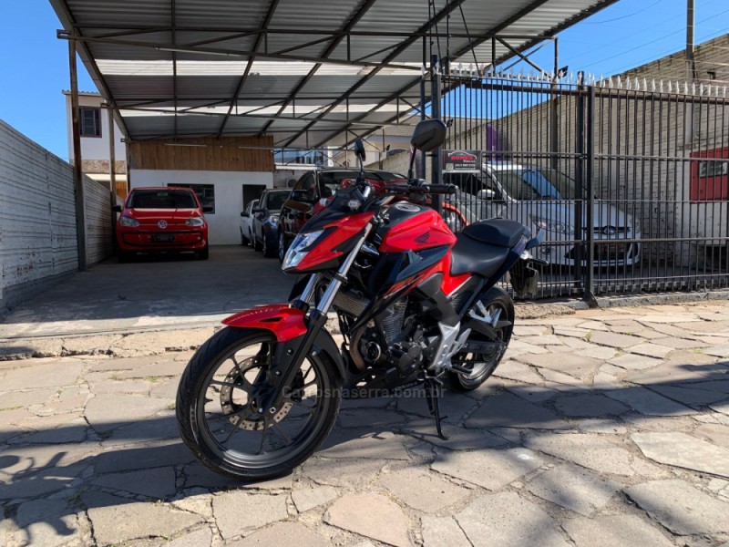 cb 300f twister cbs 2024 caxias do sul