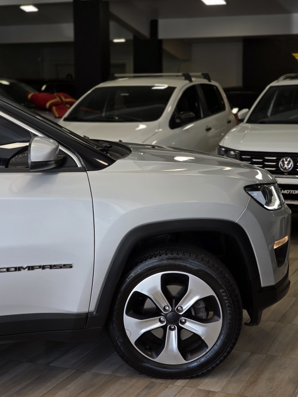 COMPASS 2.0 16V FLEX LONGITUDE AUTOMÁTICO - 2018 - CAXIAS DO SUL