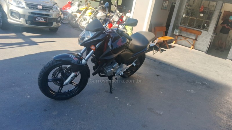 cb 300r  2011 caxias do sul