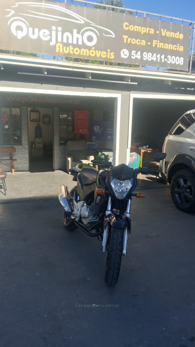 CB 300R  - 2011 - CAXIAS DO SUL