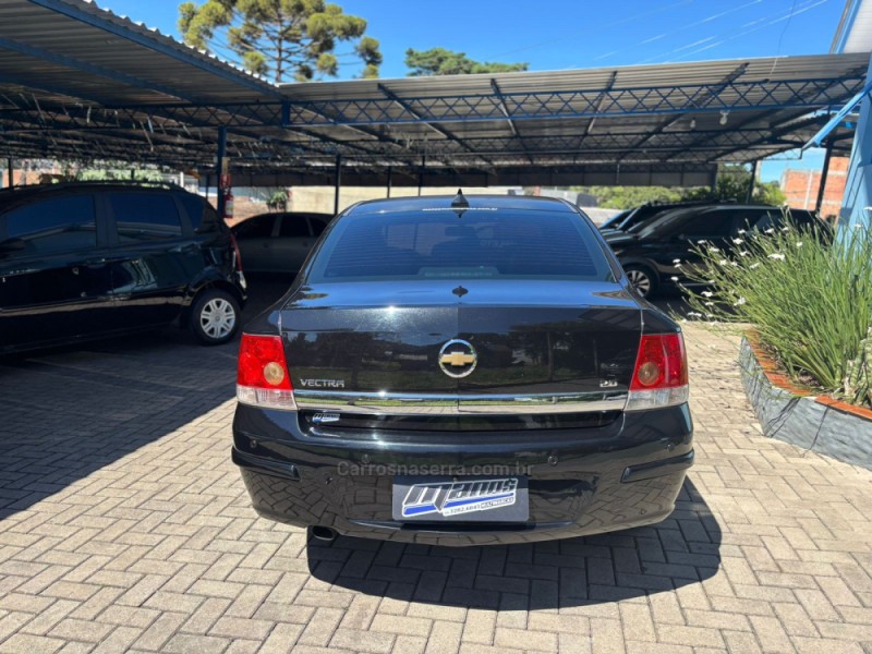 VECTRA 2.0 MPFI ELEGANCE 8V FLEX 4P MANUAL - 2009 - CANELA