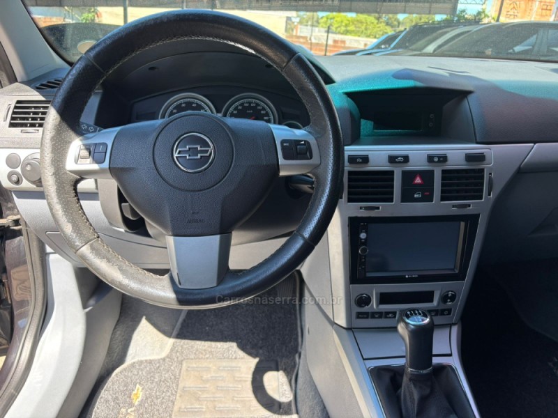 VECTRA 2.0 MPFI ELEGANCE 8V FLEX 4P MANUAL - 2009 - CANELA