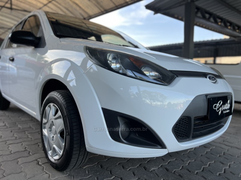 FIESTA 1.0 MPI CLASS HATCH 8V FLEX 4P MANUAL - 2013 - BOM PRINCíPIO