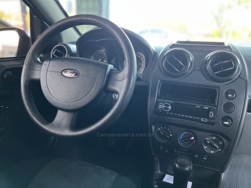 FIESTA 1.0 MPI CLASS HATCH 8V FLEX 4P MANUAL - 2013 - BOM PRINCíPIO