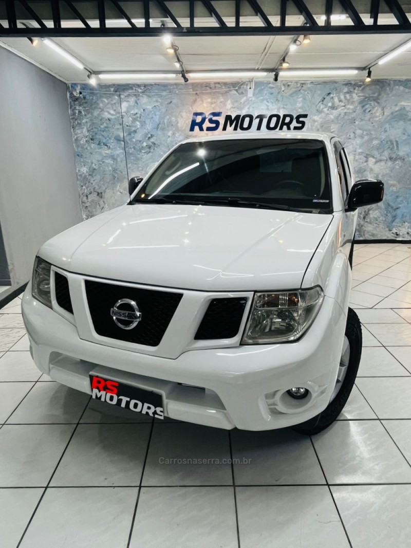 FRONTIER 2.5 S 4X4 CD TURBO ELETRONIC DIESEL 4P MANUAL