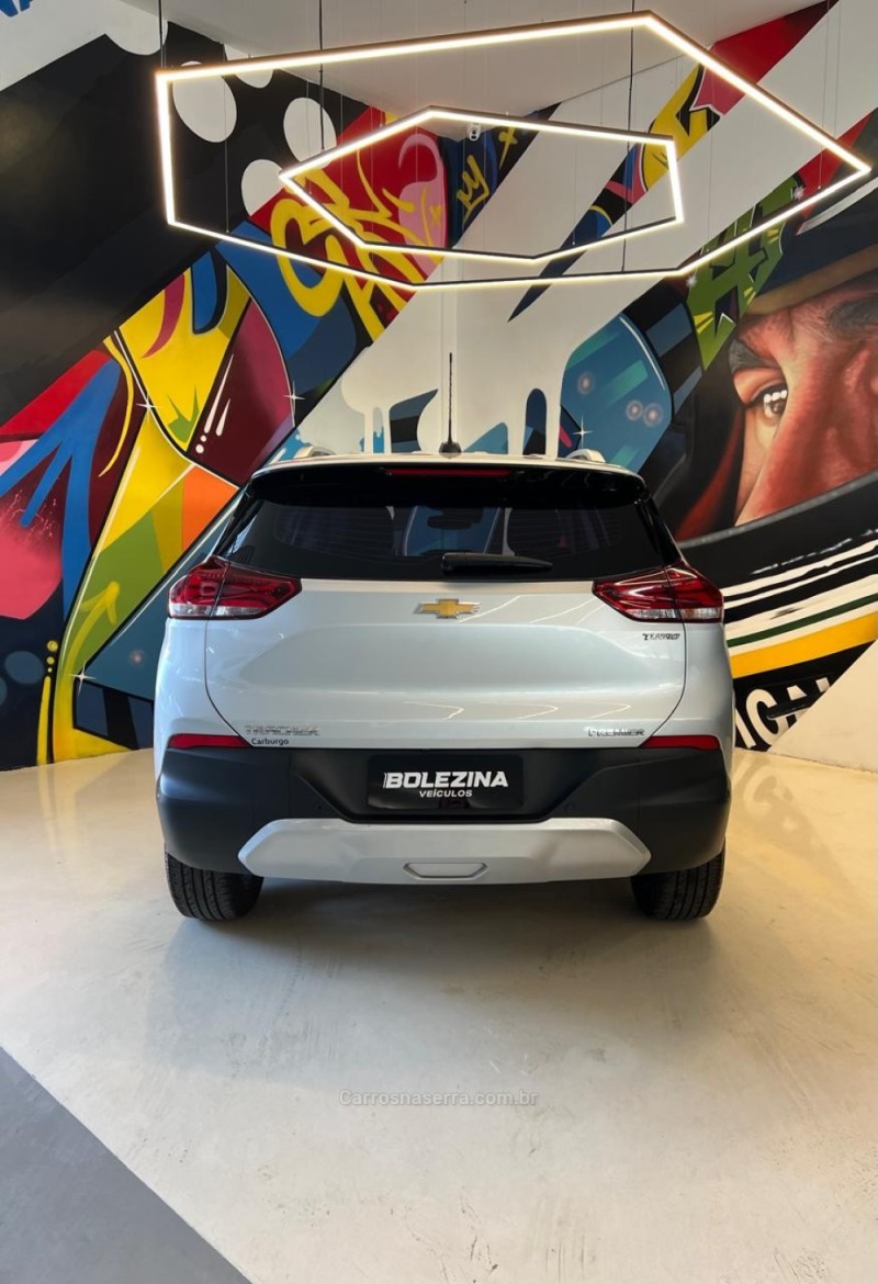 TRACKER 1.2 12V PREMIER TURBO FLEX 4P AUTOMÁTICO - 2022 - NOVO HAMBURGO