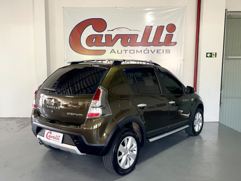 SANDERO 1.6 STEPWAY 16V FLEX 4P MANUAL - 2013 - CAXIAS DO SUL