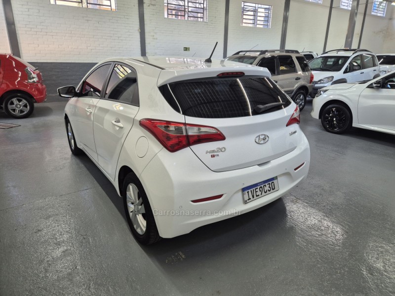 HB20 1.6 PREMIUM 16V FLEX 4P MANUAL - 2014 - GARIBALDI