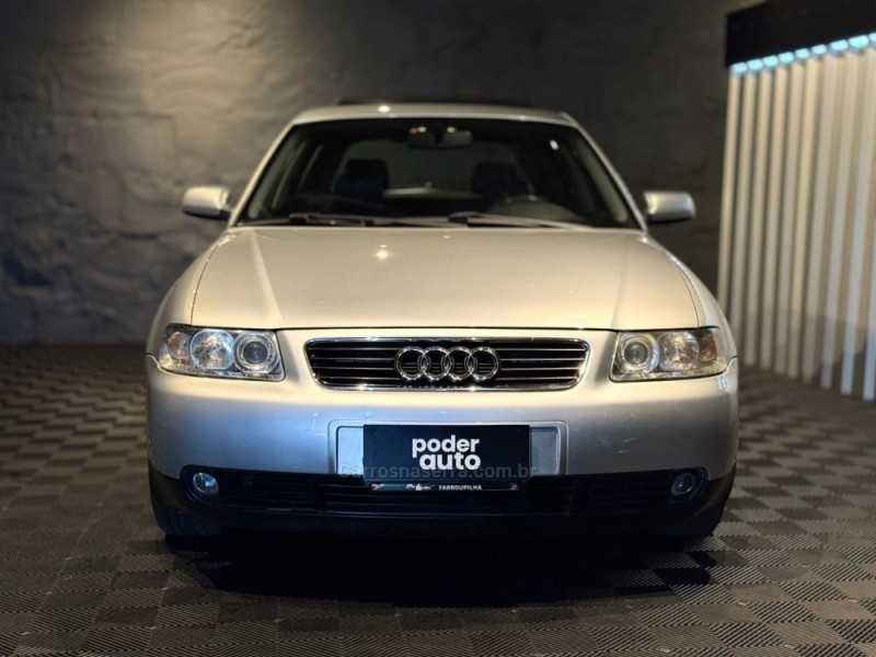 A3 1.8 20V 180CV TURBO GASOLINA 4P AUTOMÁTICO - 2003 - FARROUPILHA
