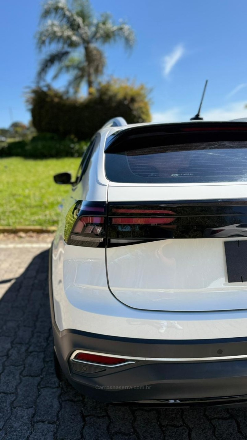NIVUS 1.0 200 TSI HIGHLINE LAUNCHING EDITION TOTAL FLEX 4P AUTOMÁTICO - 2021 - CAXIAS DO SUL