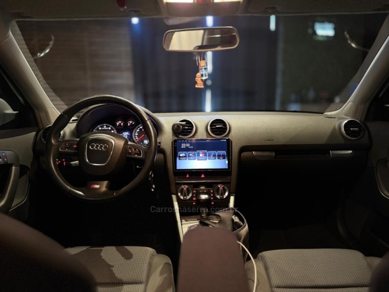 A3 2.0 TFSI SPORTBACK 16V GASOLINA 4P S-TRONIC - 2012 - FARROUPILHA