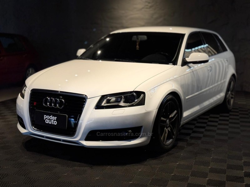 A3 2.0 TFSI SPORTBACK 16V GASOLINA 4P S-TRONIC - 2012 - FARROUPILHA