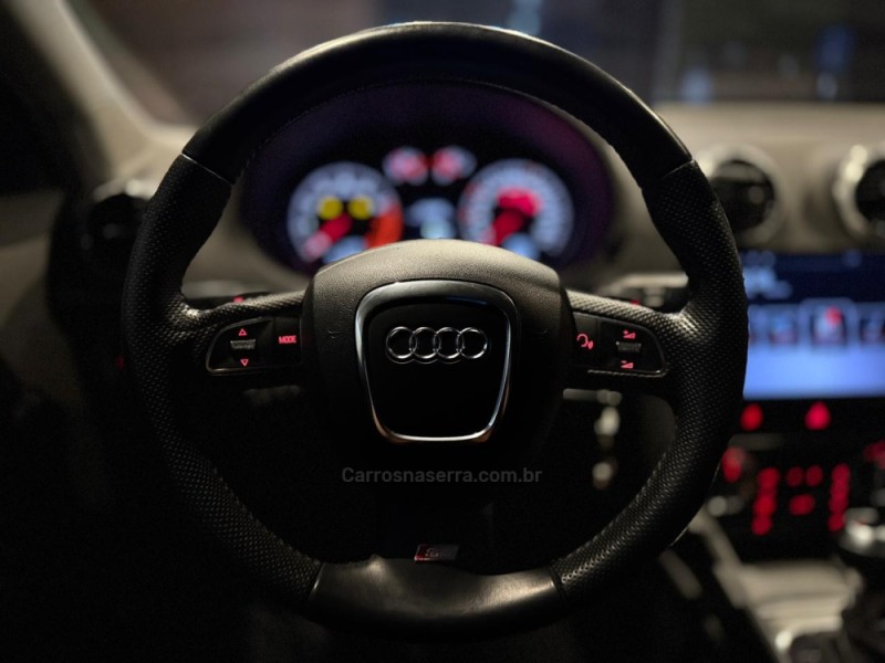 A3 2.0 TFSI SPORTBACK 16V GASOLINA 4P S-TRONIC - 2012 - FARROUPILHA