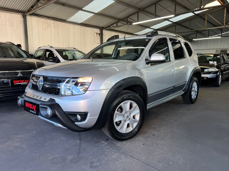 RENAULT - DUSTER - 2016/2016 - Prata - R$ 59.900,00