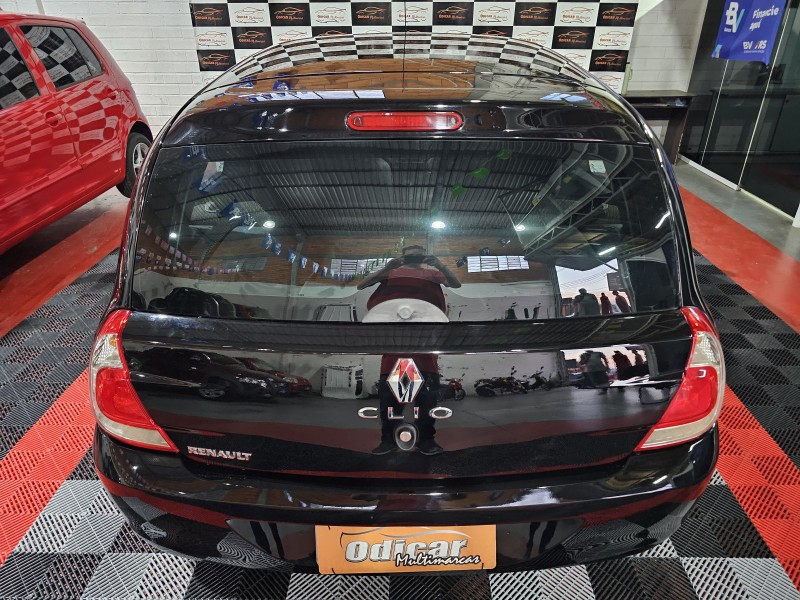 CLIO 1.0 AUTHENTIQUE 16V FLEX 2P MANUAL - 2014 - CAXIAS DO SUL