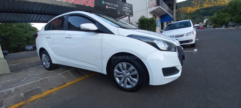 HB20S 1.0 COMFORT 12V FLEX 4P MANUAL - 2019 - PICADA CAFé