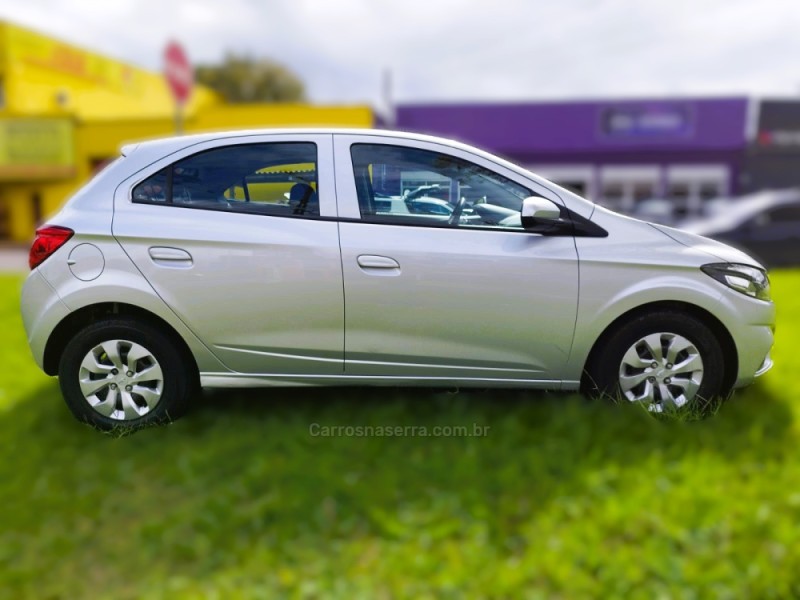 ONIX 1.0 MPFI LT 8V FLEX 4P MANUAL - 2019 - NOVO HAMBURGO