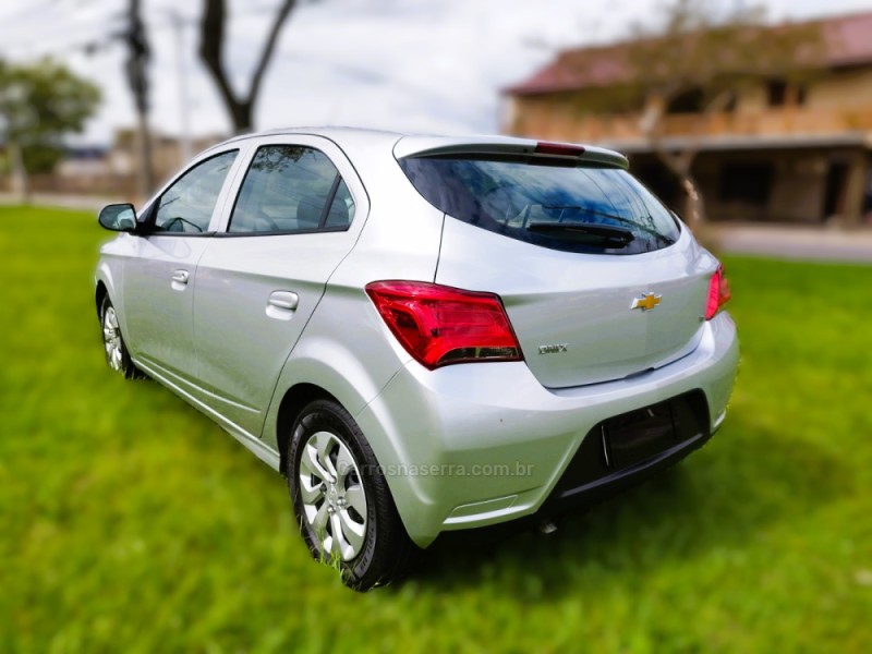 ONIX 1.0 MPFI LT 8V FLEX 4P MANUAL - 2019 - NOVO HAMBURGO