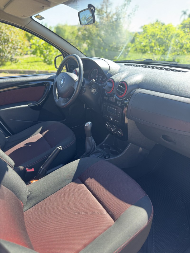 SANDERO 1.6 STEPWAY 16V FLEX 4P MANUAL - 2014 - BENTO GONçALVES
