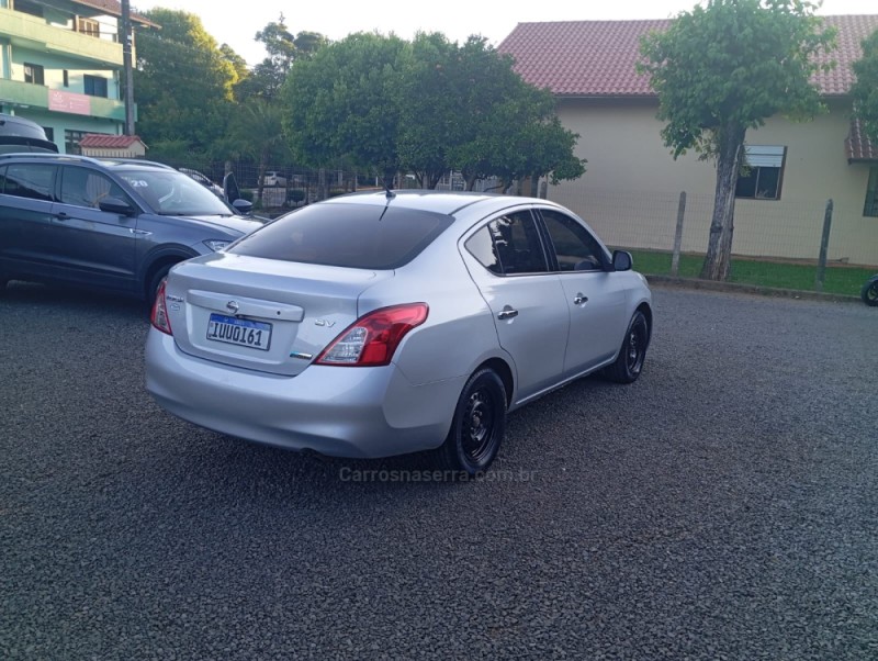 VERSA 1.6 16V FLEX SL 4P MANUAL - 2014 - PICADA CAFé