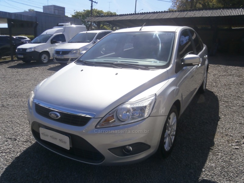 focus 1.6 s sedan 16v flex 4p manual 2012 farroupilha