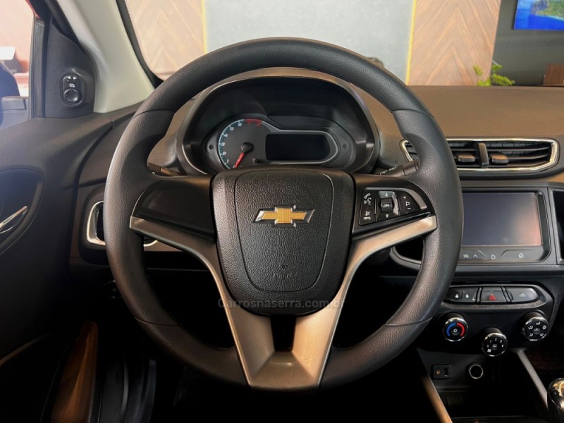 ONIX 1.4 MPFI LTZ 8V FLEX 4P MANUAL - 2016 - CAMPO BOM