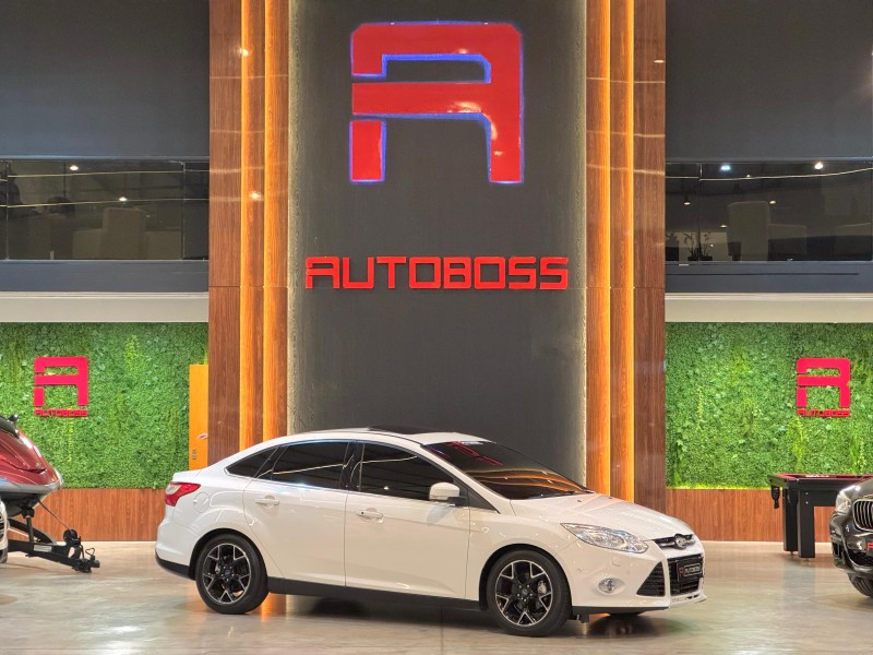 focus 2.0 titanium sedan 16v flex 4p automatico 2015 novo hamburgo