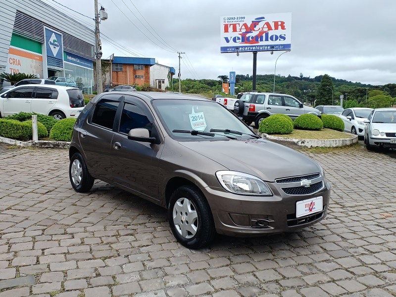 CELTA 1.0 MPFI LT 8V FLEX 4P MANUAL