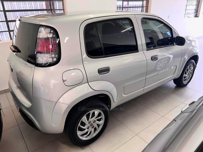 UNO 1.0 EVO ATTRACTIVE 8V FLEX 4P MANUAL - 2021 - CARLOS BARBOSA