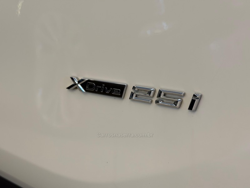 X1 2.0 16V TURBO ACTIVEFLEX XDRIVE25I SPORT 4P AUTOMÁTICO - 2016 - CARLOS BARBOSA