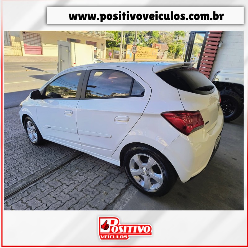 ONIX 1.4 MPFI LT 8V FLEX 4P MANUAL - 2019 - CAXIAS DO SUL