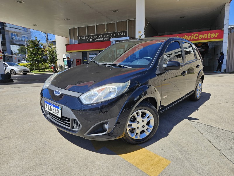 fiesta 1.6 mpi class hatch 8v flex 4p manual 2013 caxias do sul