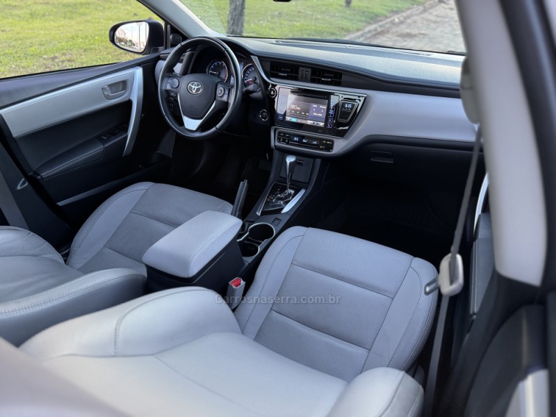 COROLLA 2.0 XEI 16V FLEX 4P AUTOMÁTICO - 2018 - CASCA