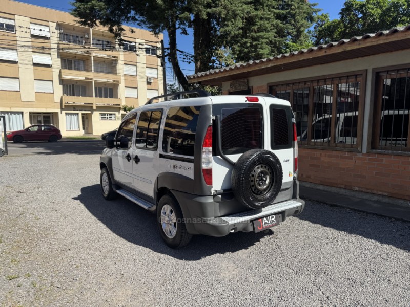 DOBLÓ 1.8 MPI ADVENTURE 8V GASOLINA 4P MANUAL - 2004 - GARIBALDI