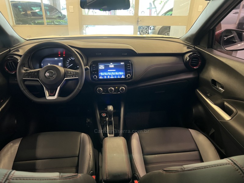 KICKS 1.6 XPLAY 16V FLEX 4P AUTOMÁTICO - 2022 - NOVO HAMBURGO