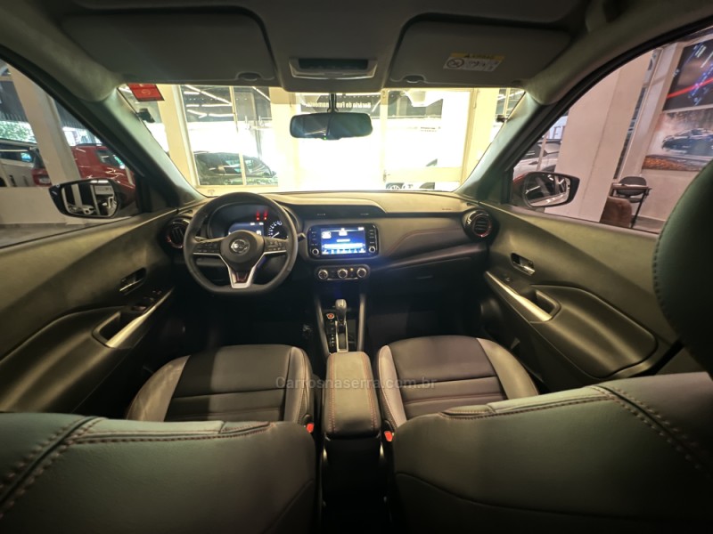KICKS 1.6 XPLAY 16V FLEX 4P AUTOMÁTICO - 2022 - NOVO HAMBURGO