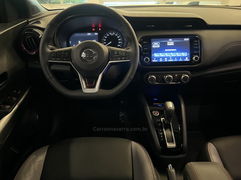 KICKS 1.6 XPLAY 16V FLEX 4P AUTOMÁTICO - 2022 - NOVO HAMBURGO